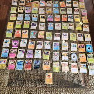 100ct Pokémon Card Bundle #1